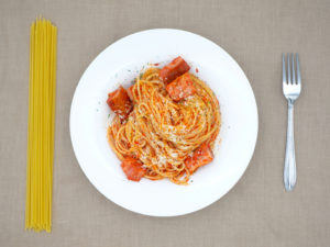 乾燥パスタと茹でた後のパスタの保存期間の違い